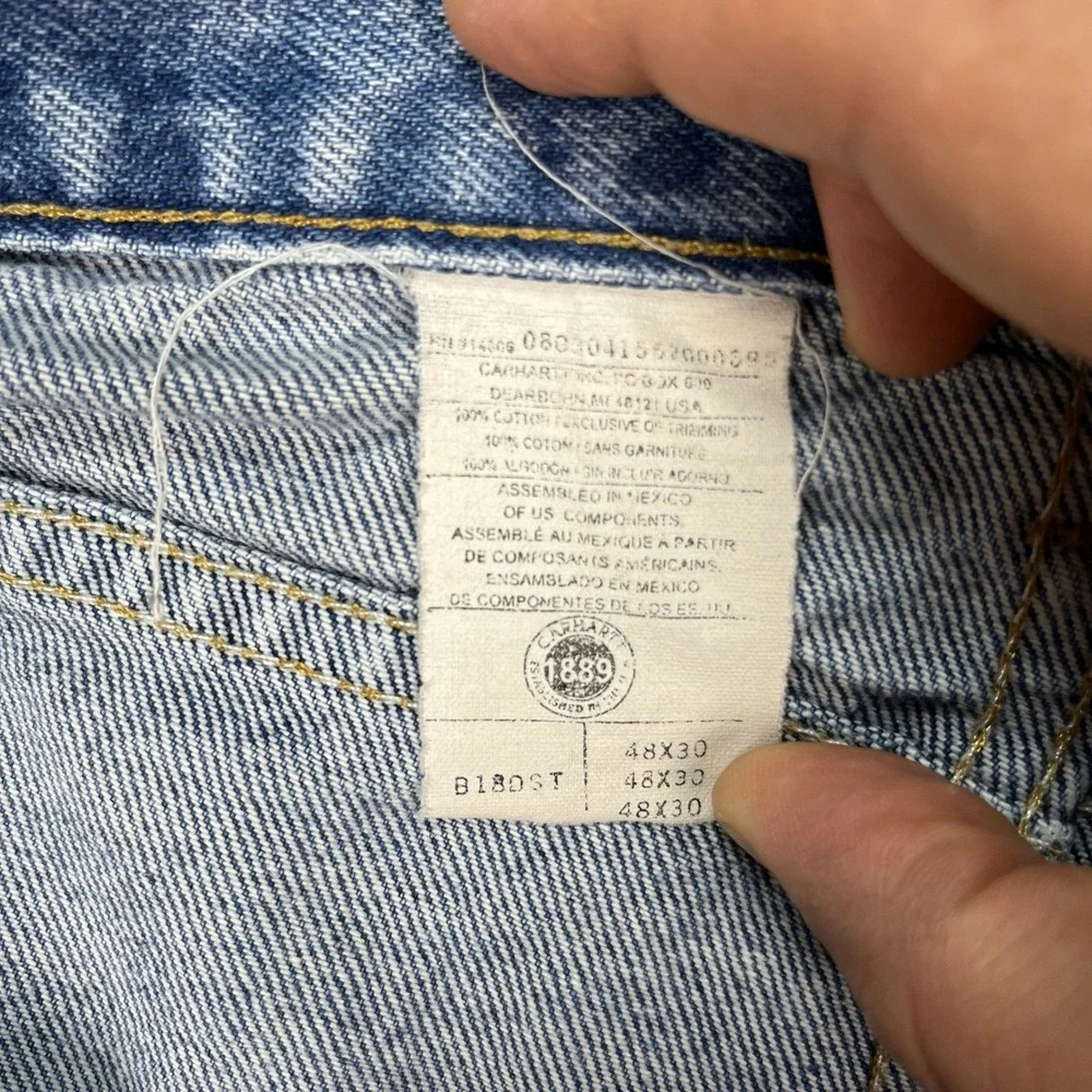Carhartt Jeans Men 48x30 Medium Wash Denim Straight Leg 5 Pocket Relaxed Fit EUC